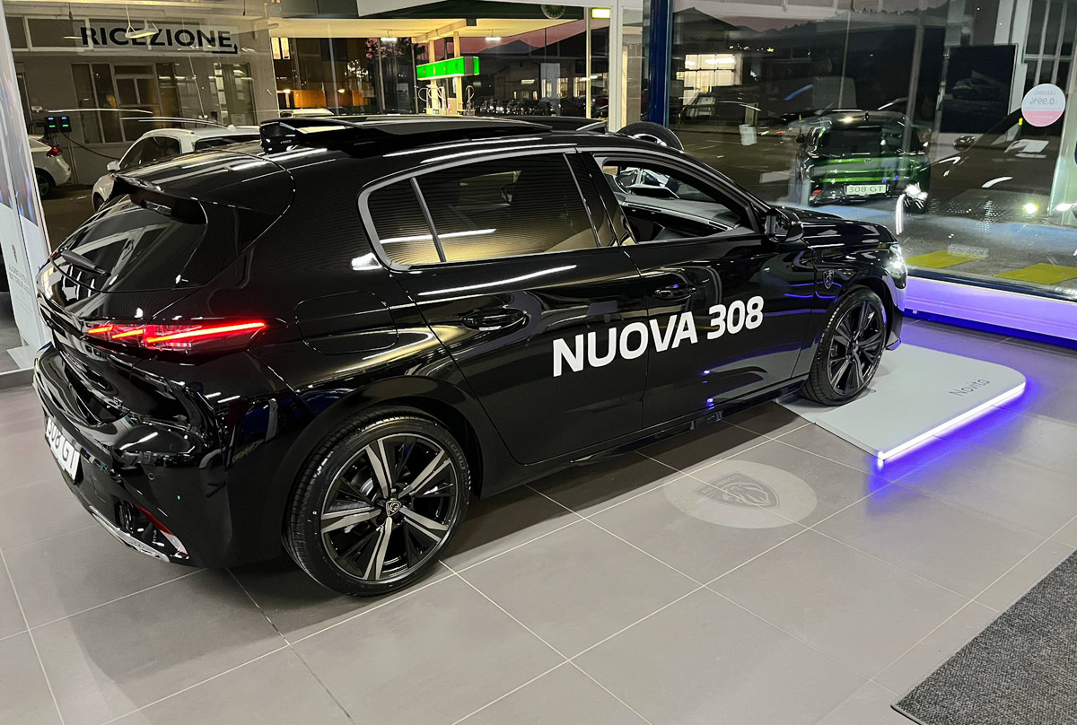 Nuova Peugeot 308: il nuovo volto di Peugeot - Autocentro Carlo Steger SA